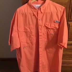 Columbia fishing shirt